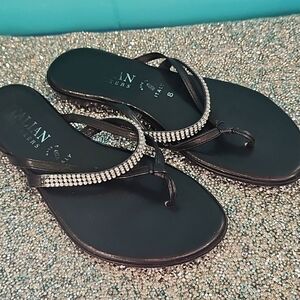 Rhinestone Thongs Italian Shoemakers, Size 8 Womens